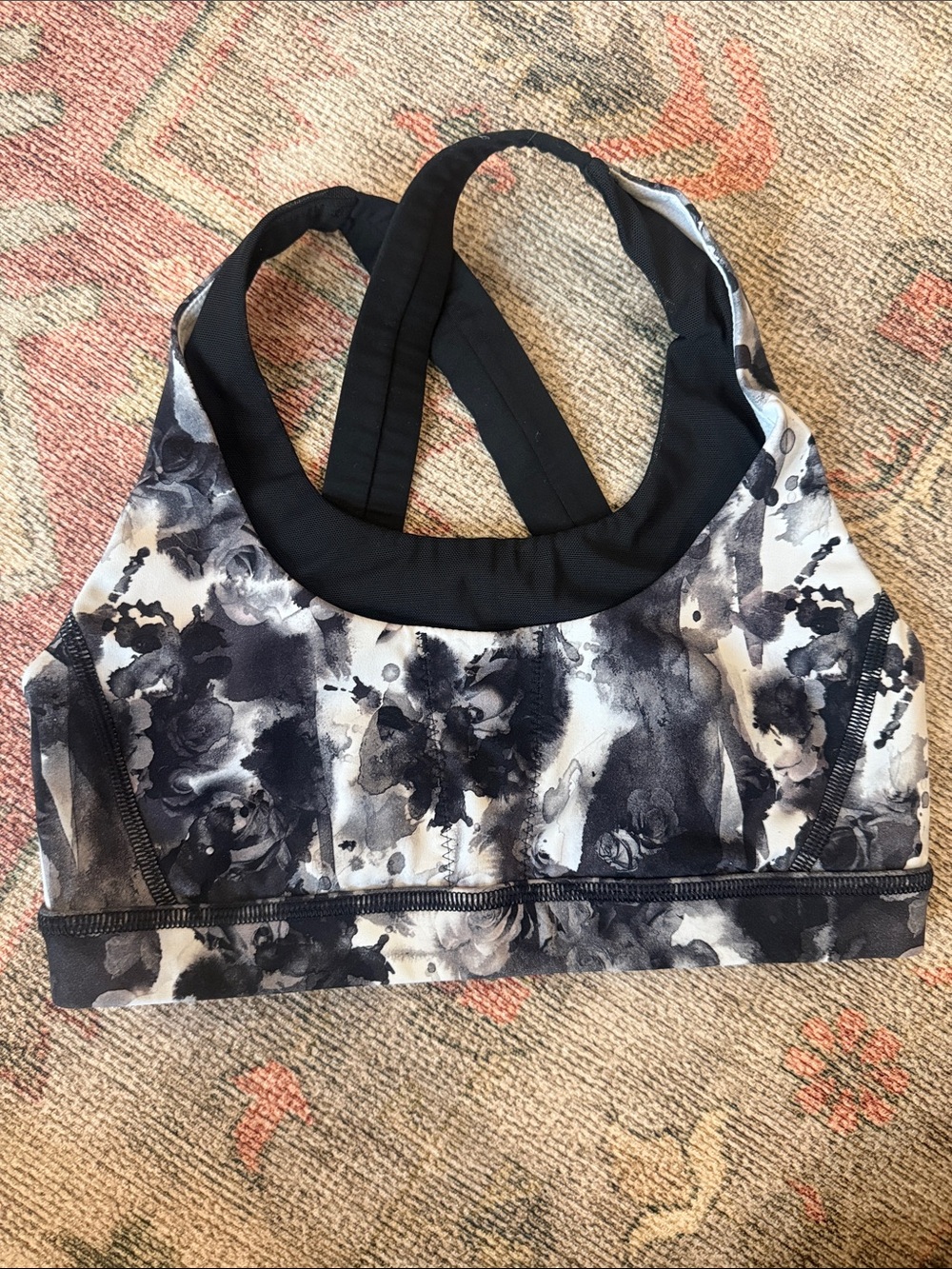 Lululemon Black & White Floral-Print Sports Bra Size 6